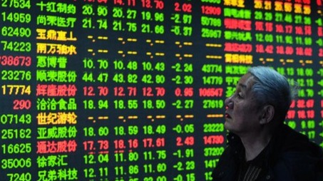 国泰消费优选股票：2025年第二季度利润310095万元 净值增长率578%